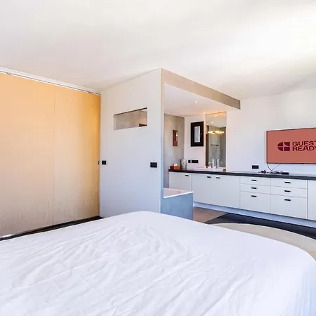 Guestready - Spacious Flat - Terrace דירה *